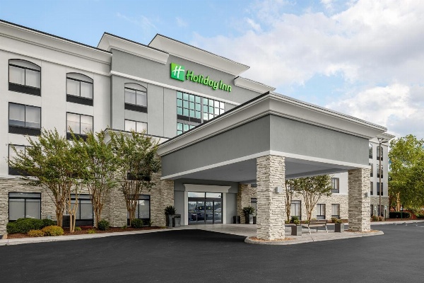 Holiday Inn Cleveland image 1